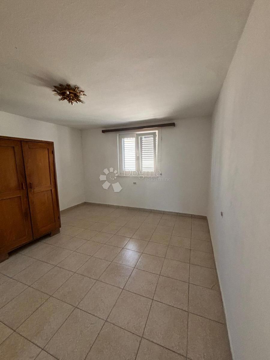 Hiša Bibići, Svetvinčenat, 160m2