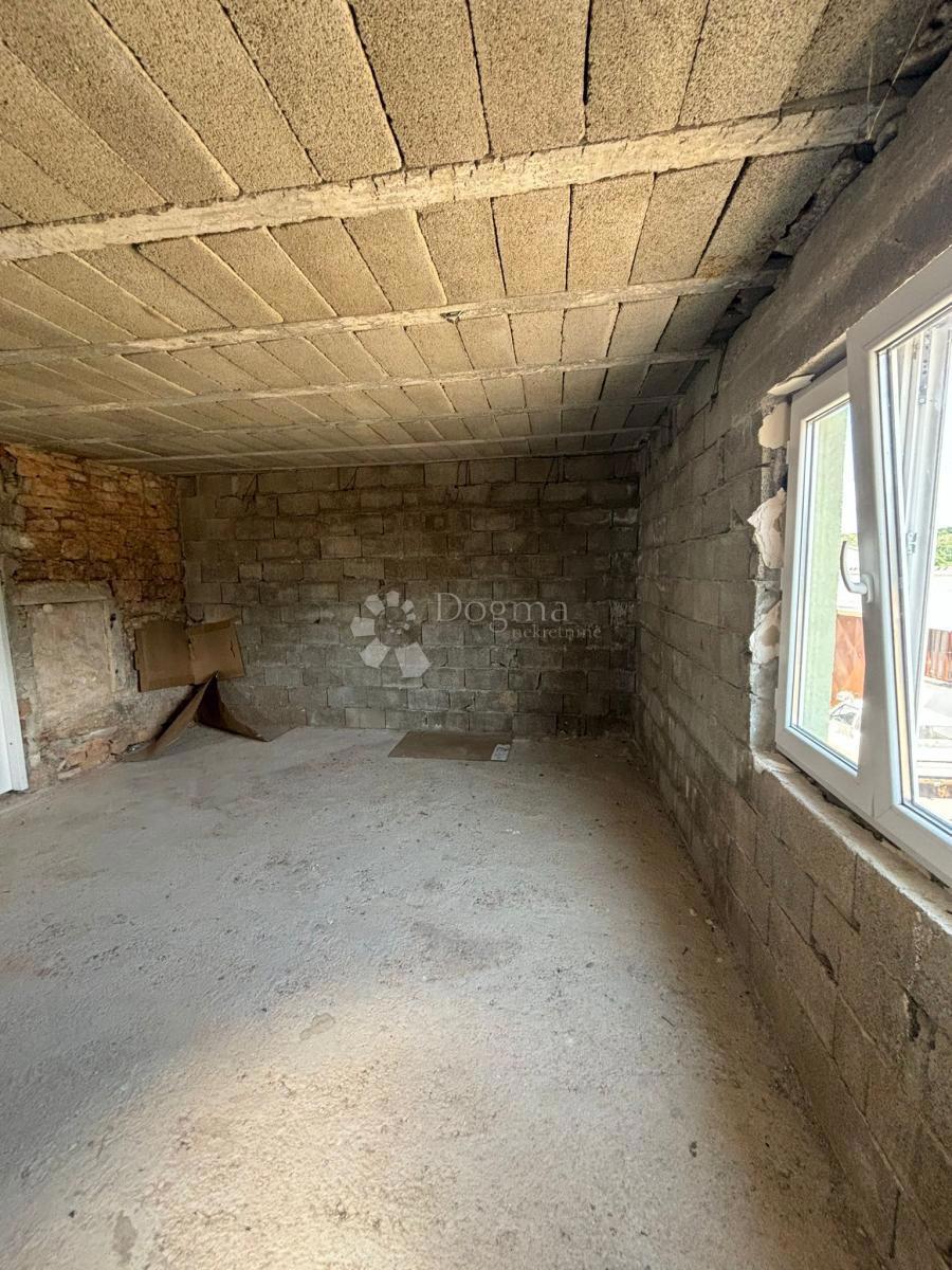 Hiša Bibići, Svetvinčenat, 160m2