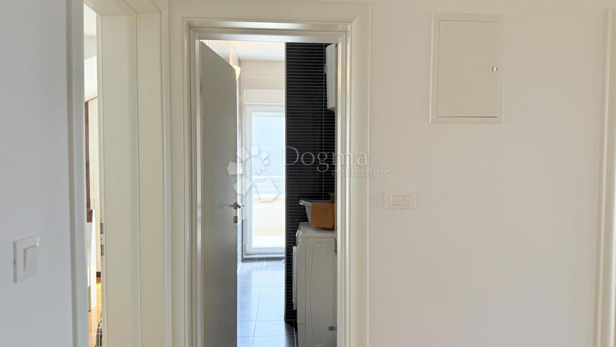 Stanovanje Baška Voda, 135,96m2