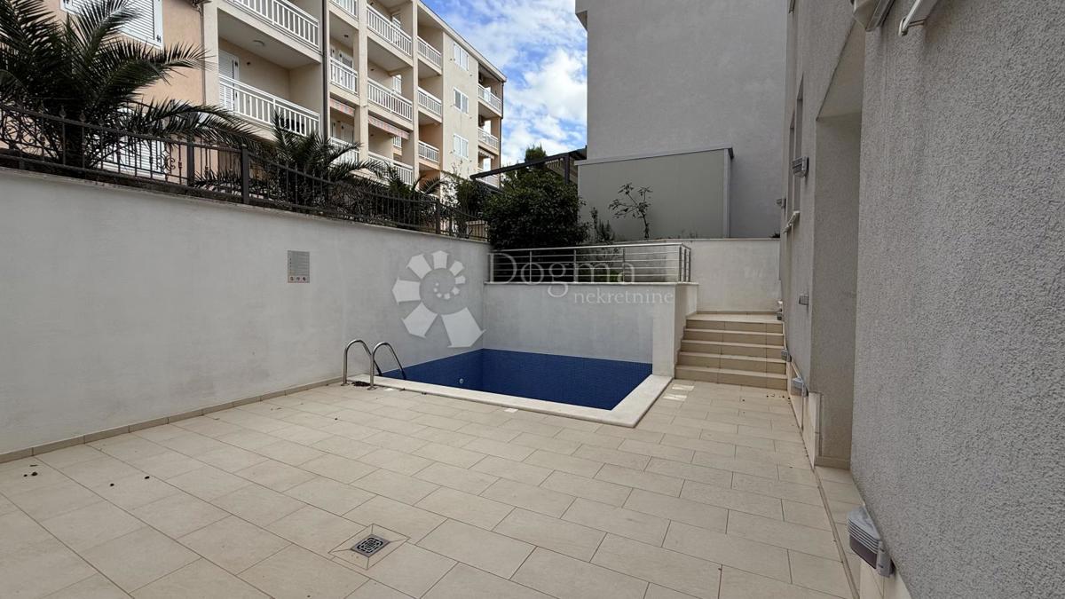 Stanovanje Baška Voda, 135,96m2