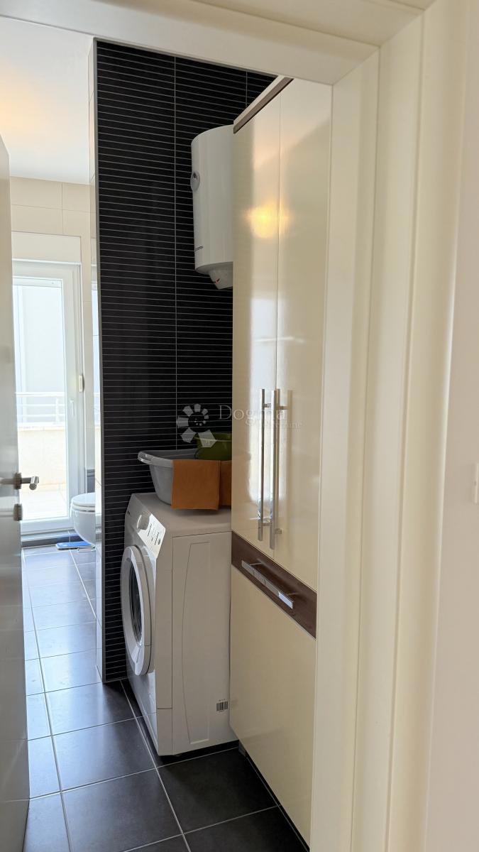 Stanovanje Baška Voda, 135,96m2