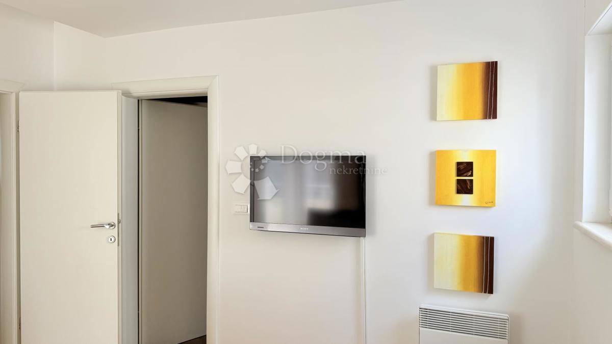 Stanovanje Baška Voda, 135,96m2