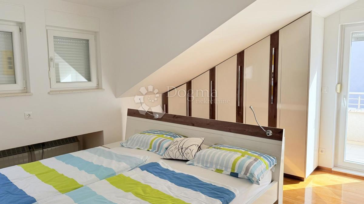 Stanovanje Baška Voda, 135,96m2