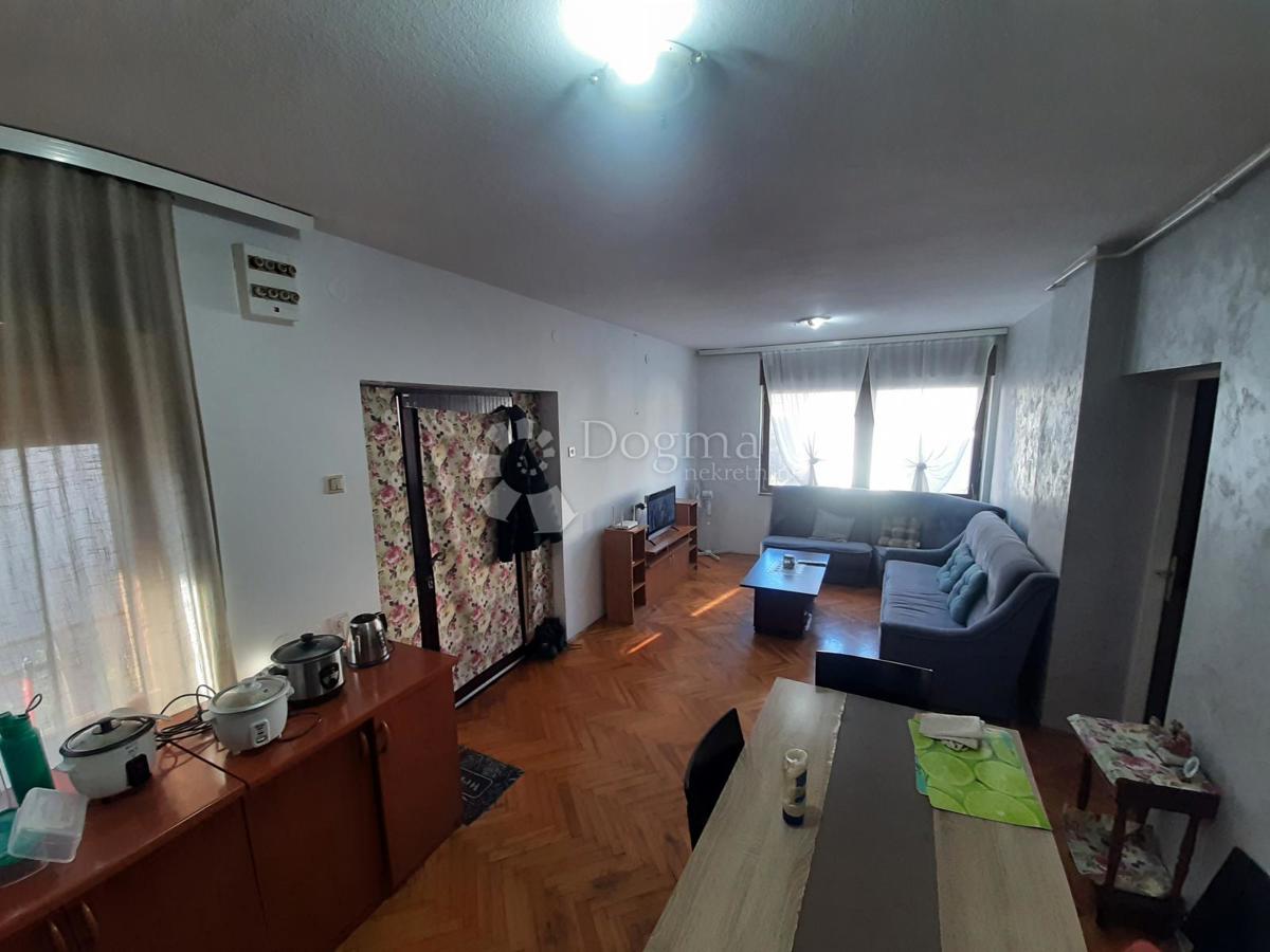 Hiša Dubec, Gornja Dubrava, 300m2