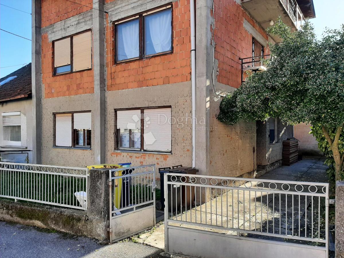 Hiša Dubec, Gornja Dubrava, 300m2