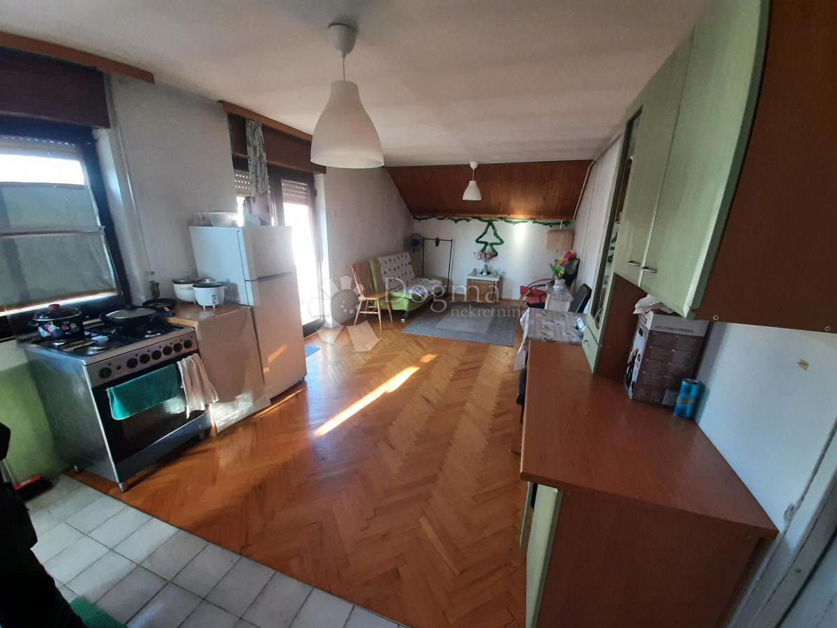 Hiša Dubec, Gornja Dubrava, 300m2