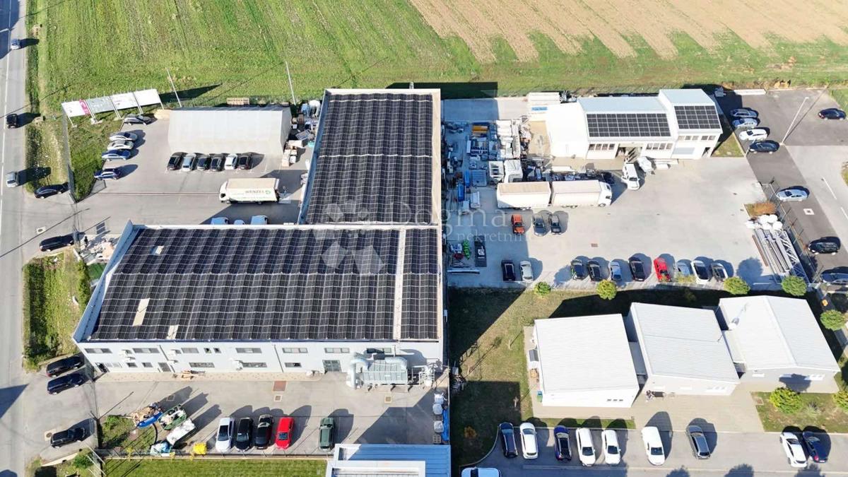 Poslovni prostor Tenja, Osijek - Okolica, 3.750m2