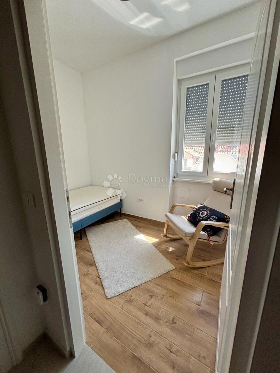 Novo prenovljeno stanovanje v središču Pulja - 2 minuti od Arene