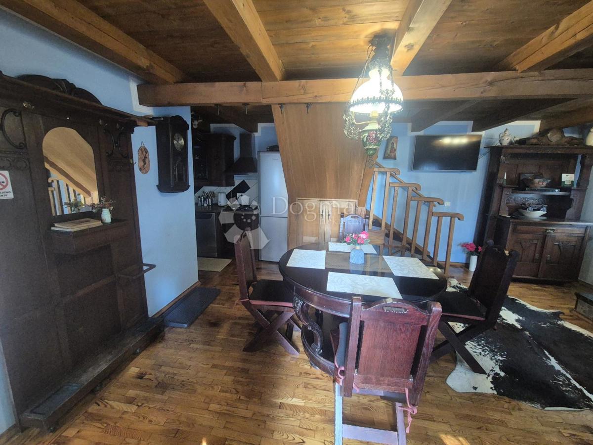 Hiša Gorkovec, Klanjec, 220m2