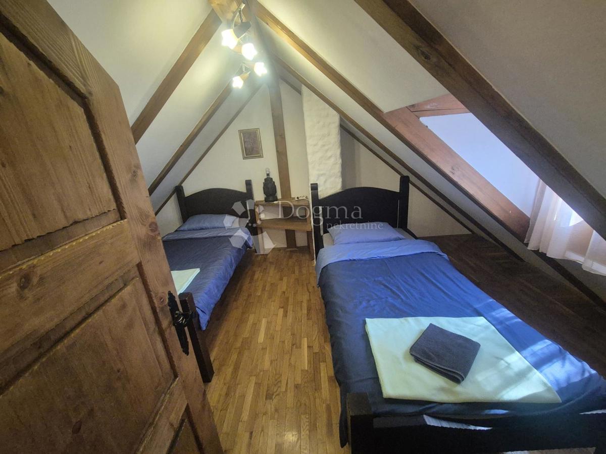 Hiša Gorkovec, Klanjec, 220m2