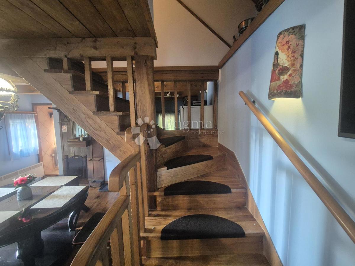 Hiša Gorkovec, Klanjec, 220m2