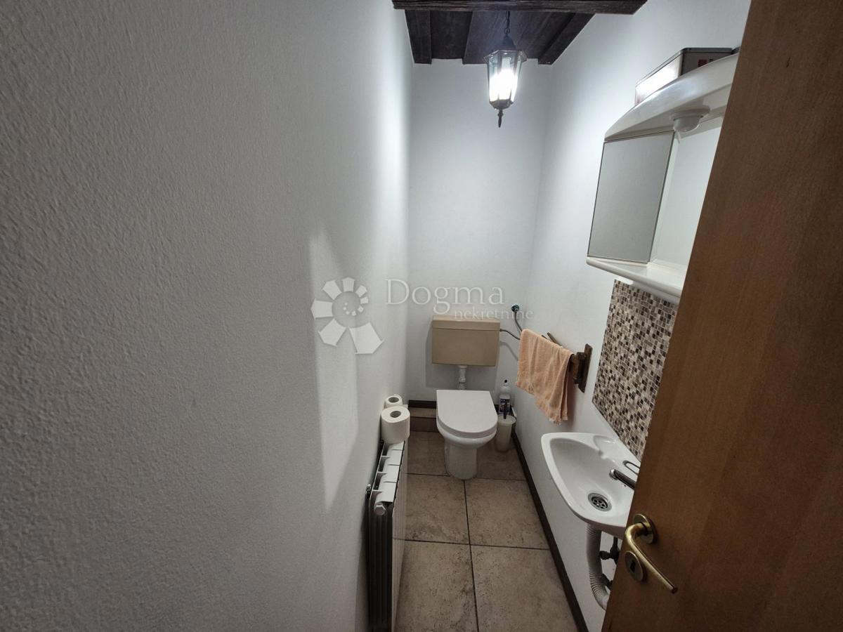 Hiša Gorkovec, Klanjec, 220m2