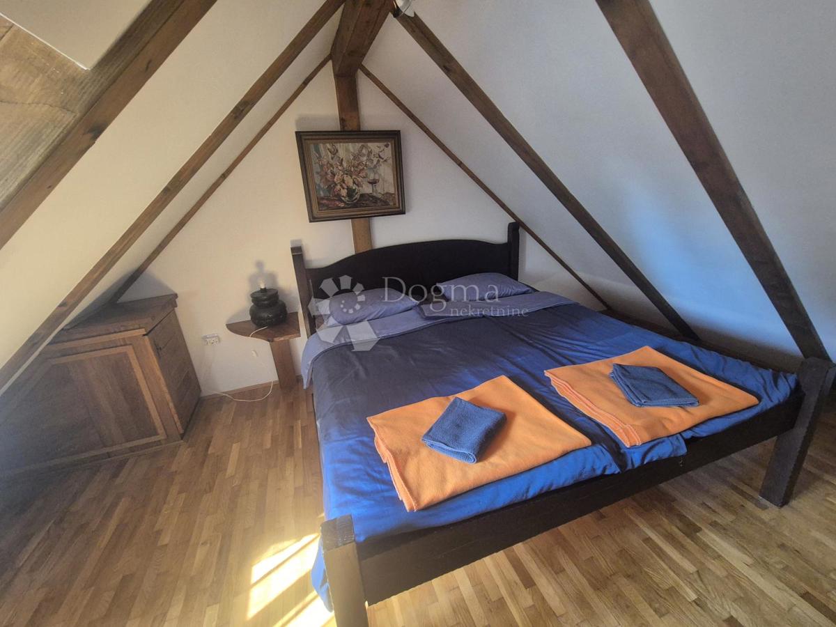 Hiša Gorkovec, Klanjec, 220m2