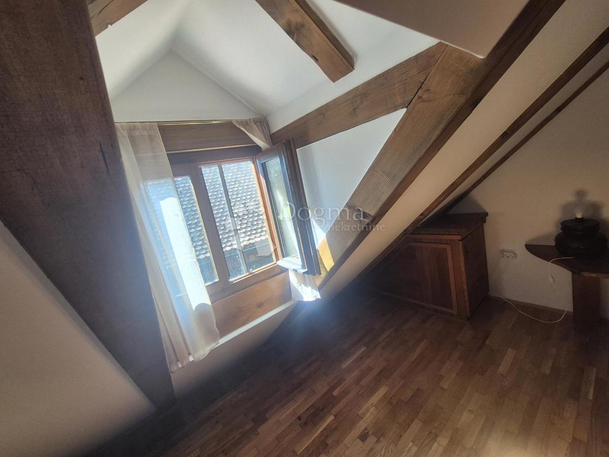 Hiša Gorkovec, Klanjec, 220m2