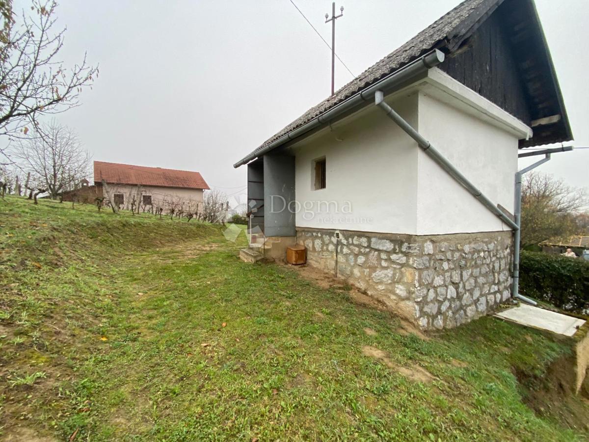 Zazidljivo zemljišče Popovača, 1.115m2