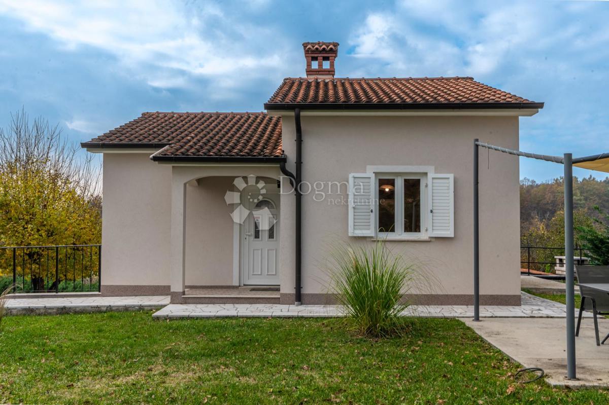 Hiša Cerovlje, 70m2