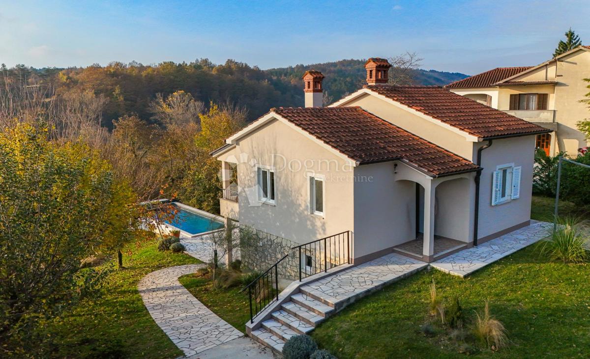 Hiša Cerovlje, 70m2