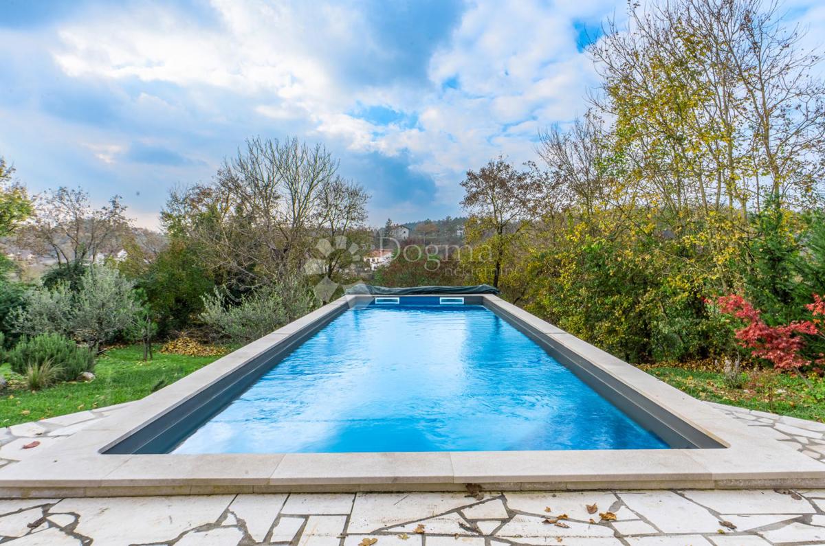 Hiša Cerovlje, 70m2