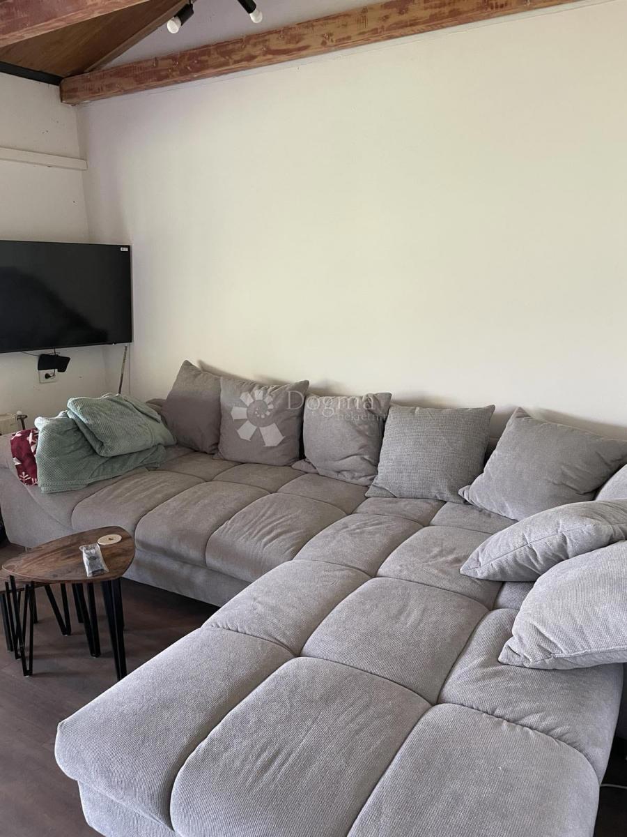 Hiša Svetičko Hrašće, Ozalj, 130m2