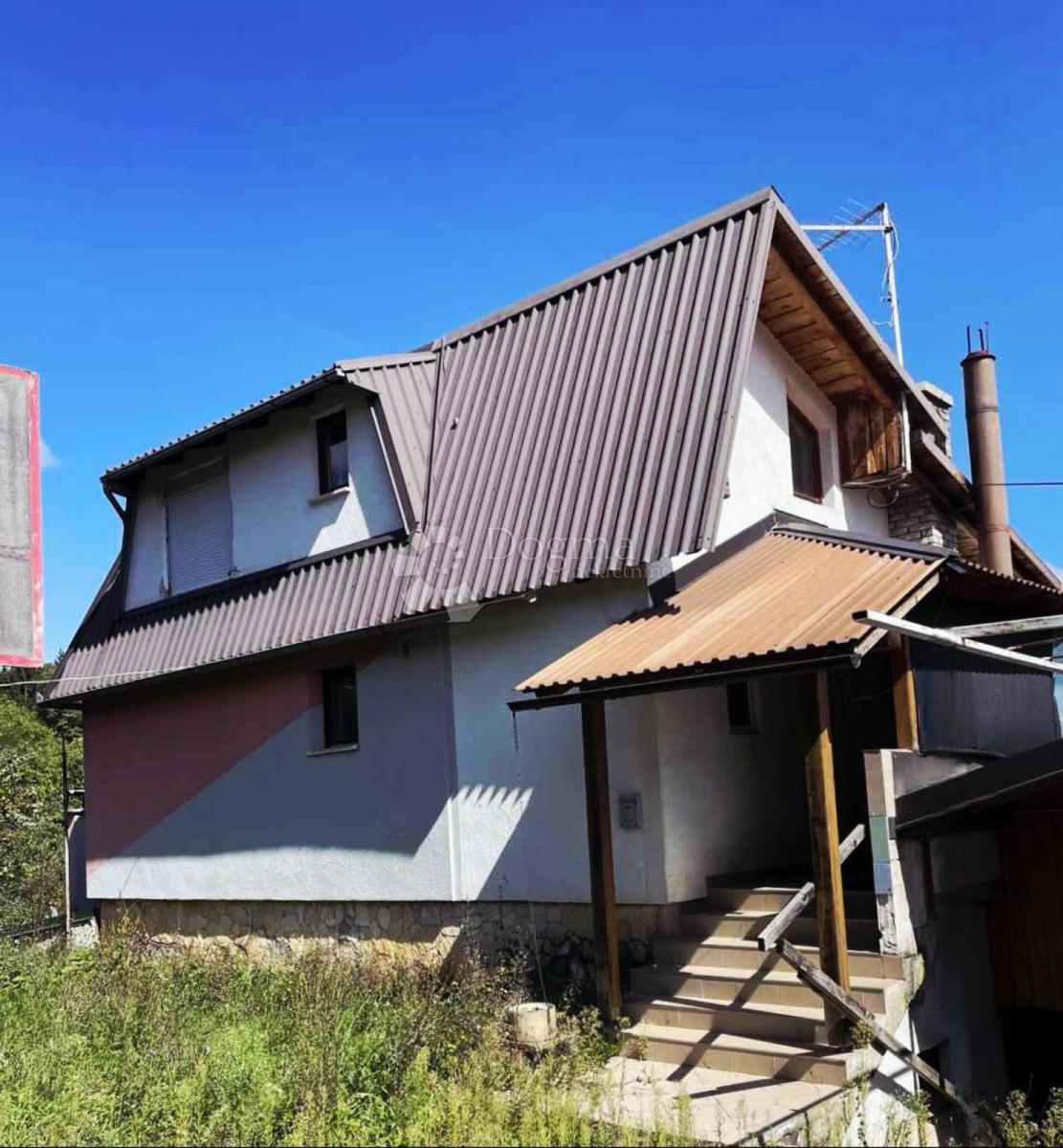 Hiša Svetičko Hrašće, Ozalj, 130m2