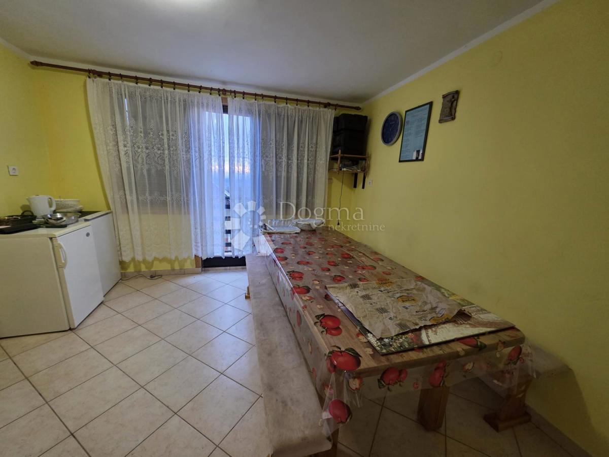 Hiša Vinica Breg, Vinica, 85m2