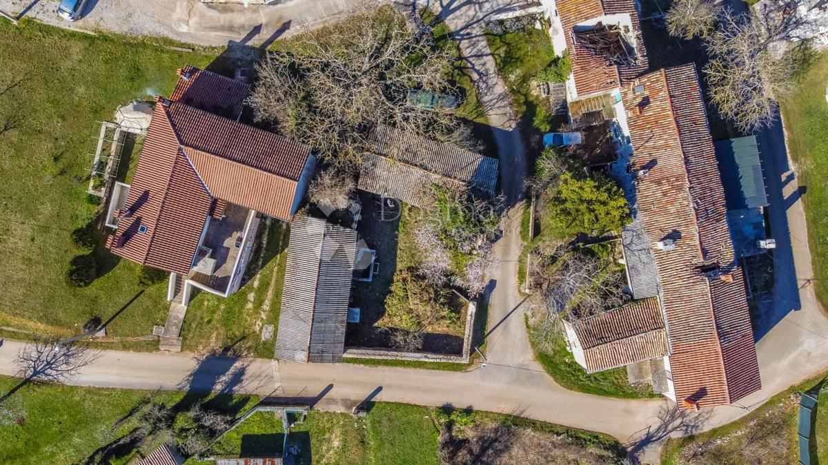 Hiša Milotski Breg, Gračišće, 80m2