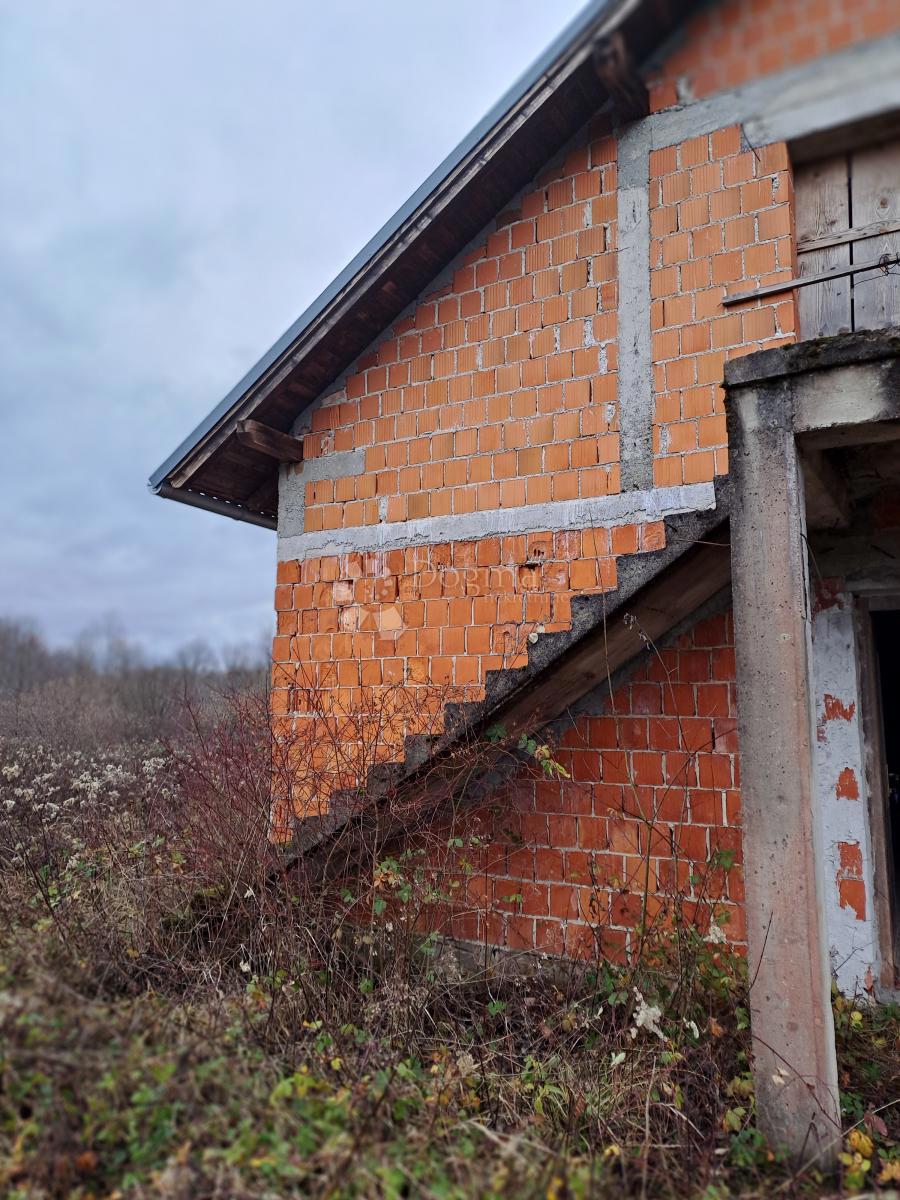 Hiša Topusko, 120m2