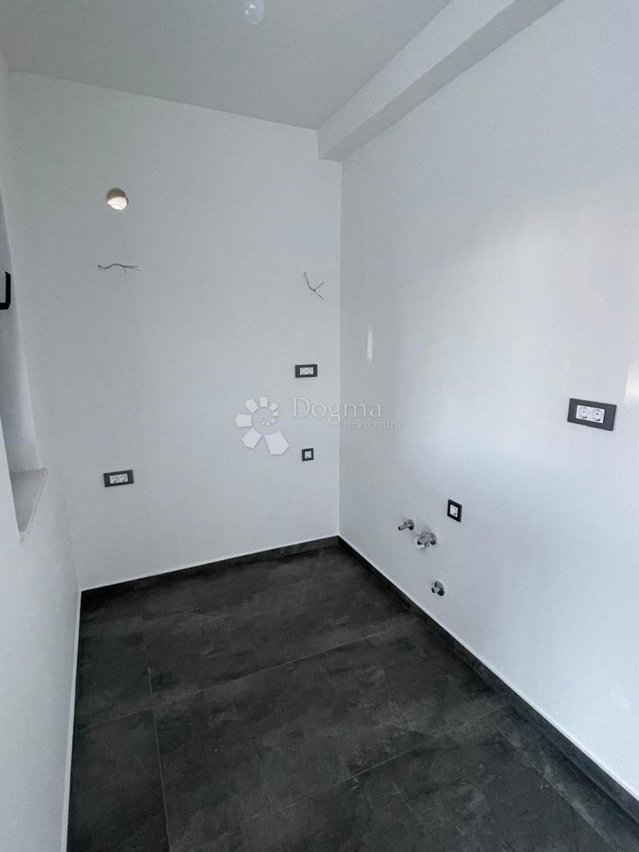 Stanovanje Murter, 91,06m2