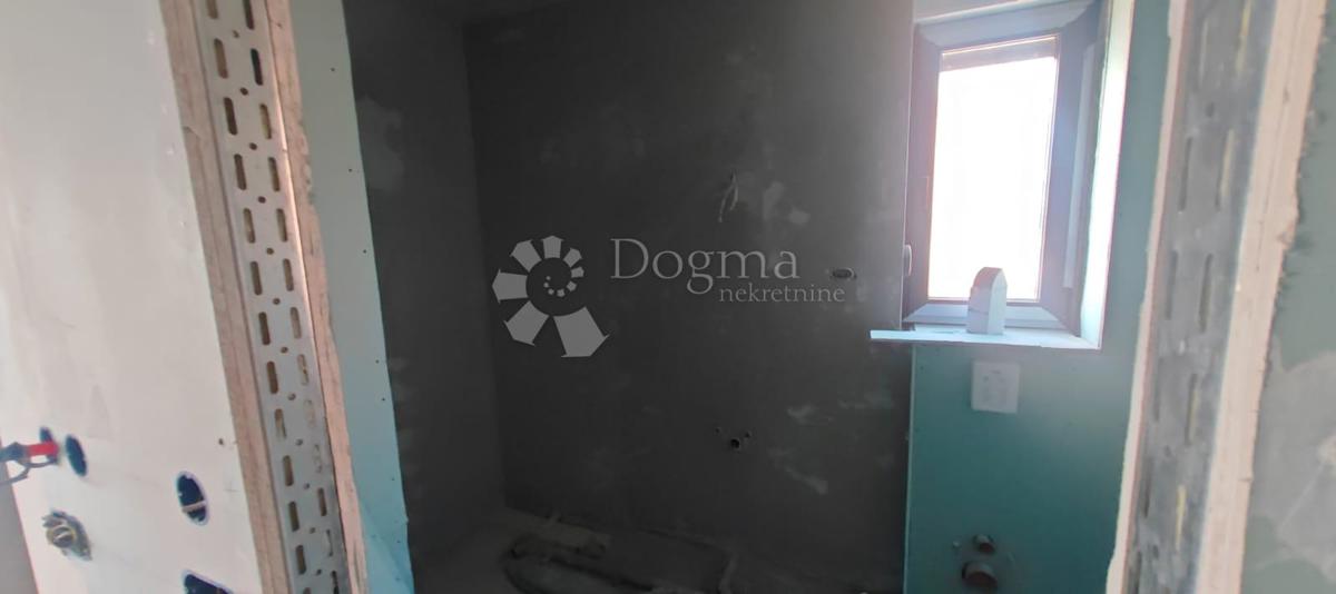 Stanovanje Čiovo, Trogir, 162,56m2