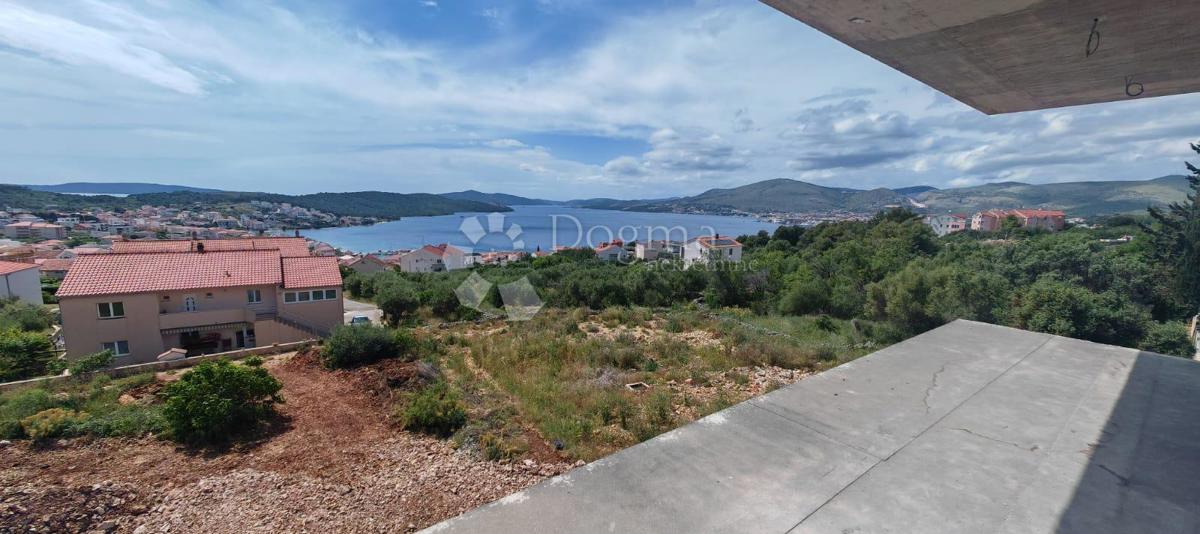 Stanovanje Čiovo, Trogir, 162,56m2