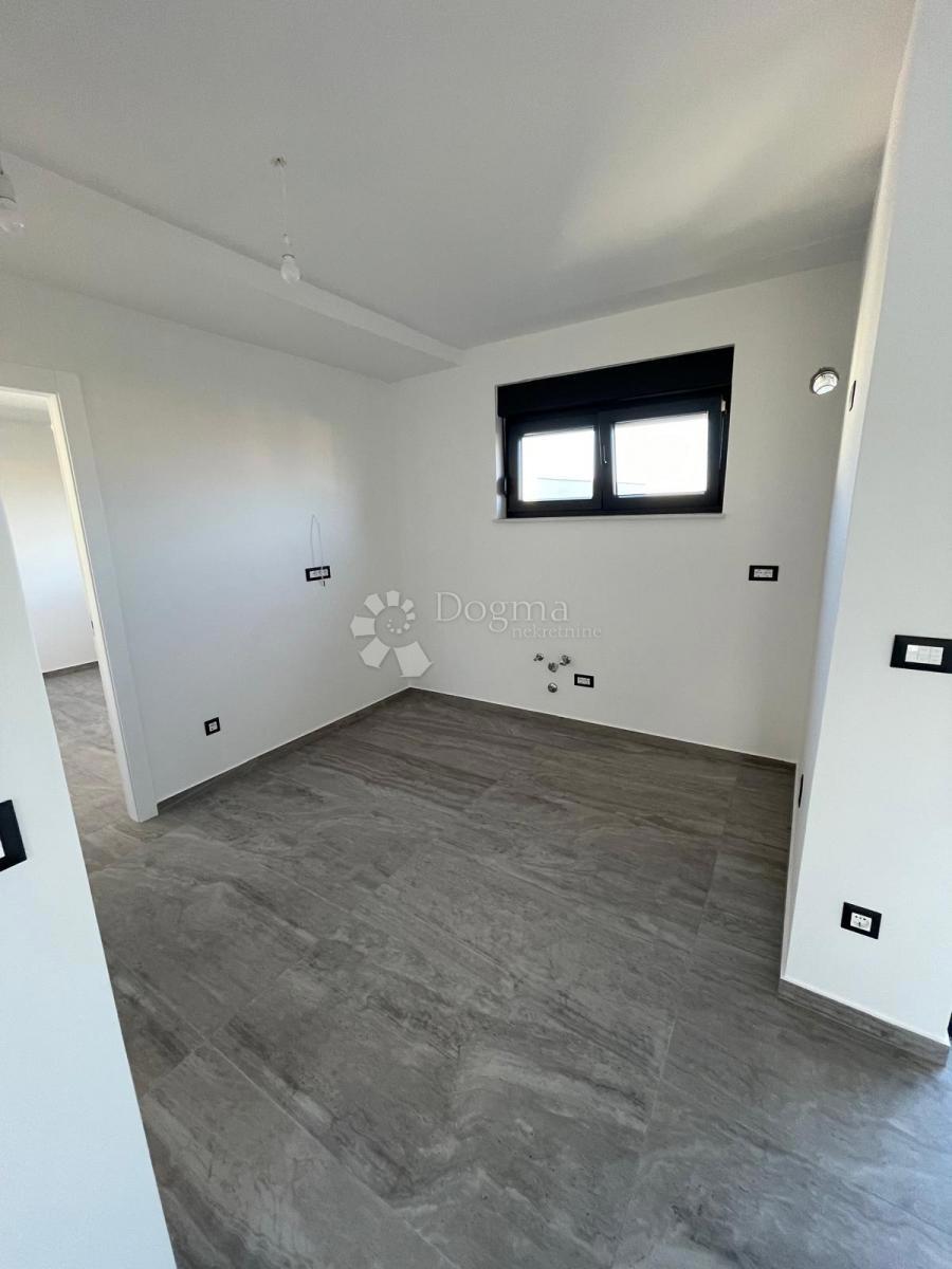 Stanovanje Murter, 91,06m2