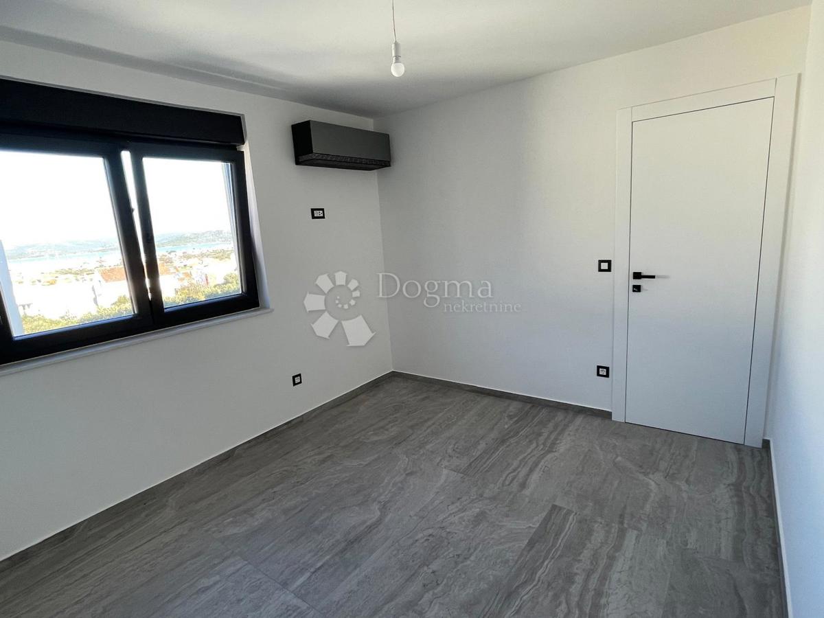 Stanovanje Murter, 91,06m2