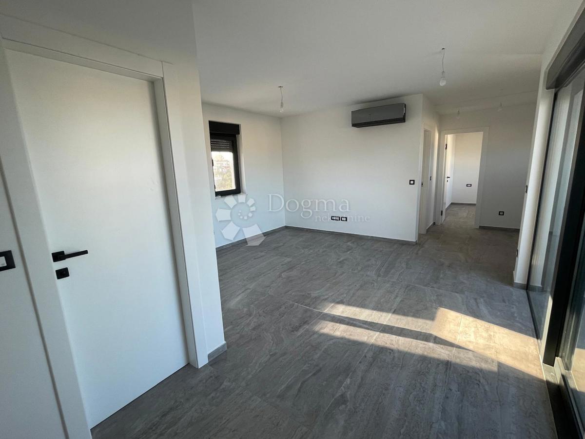 Stanovanje Murter, 91,06m2