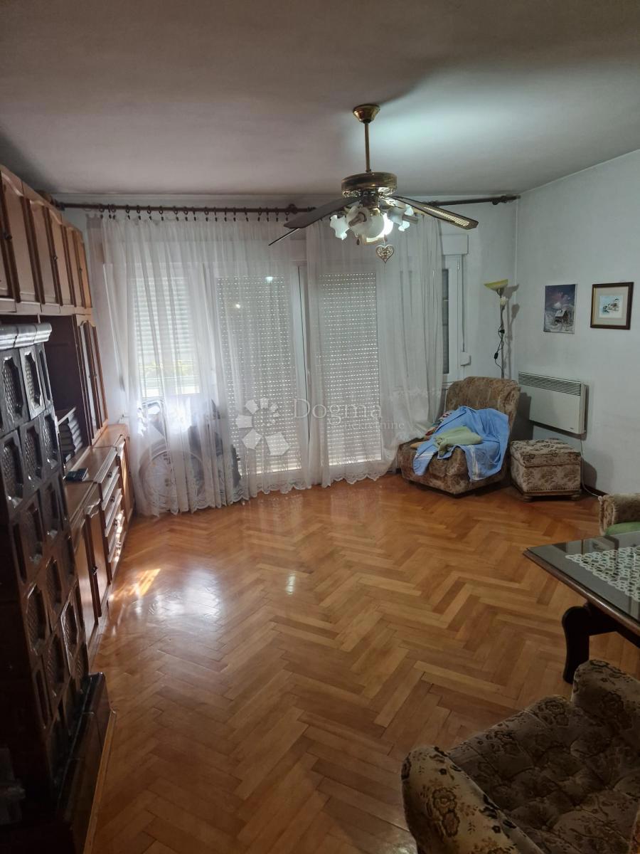 Stanovanje Trogir, 66,93m2