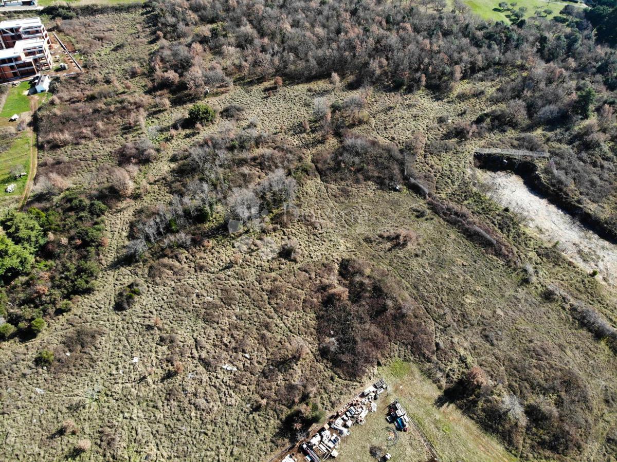 Zazidljivo zemljišče Poreč, 3.473m2