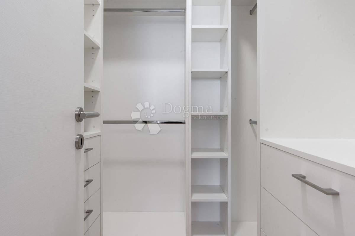 Stanovanje Kantrida, Rijeka, 88,99m2