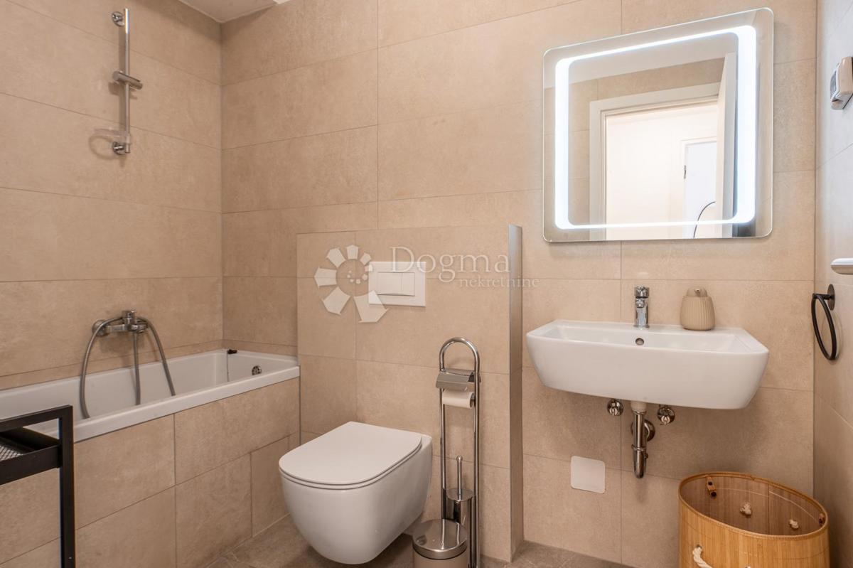 Stanovanje Kantrida, Rijeka, 88,99m2