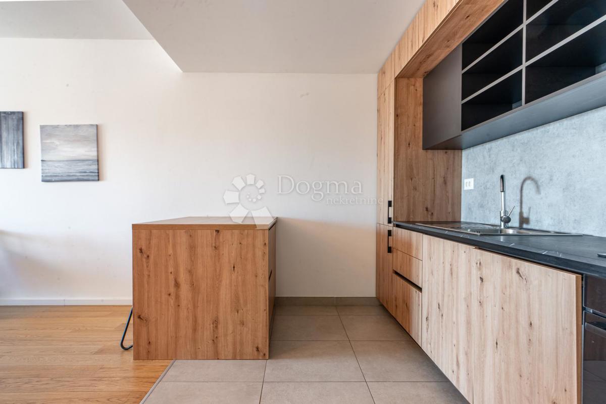 Stanovanje Kantrida, Rijeka, 88,99m2