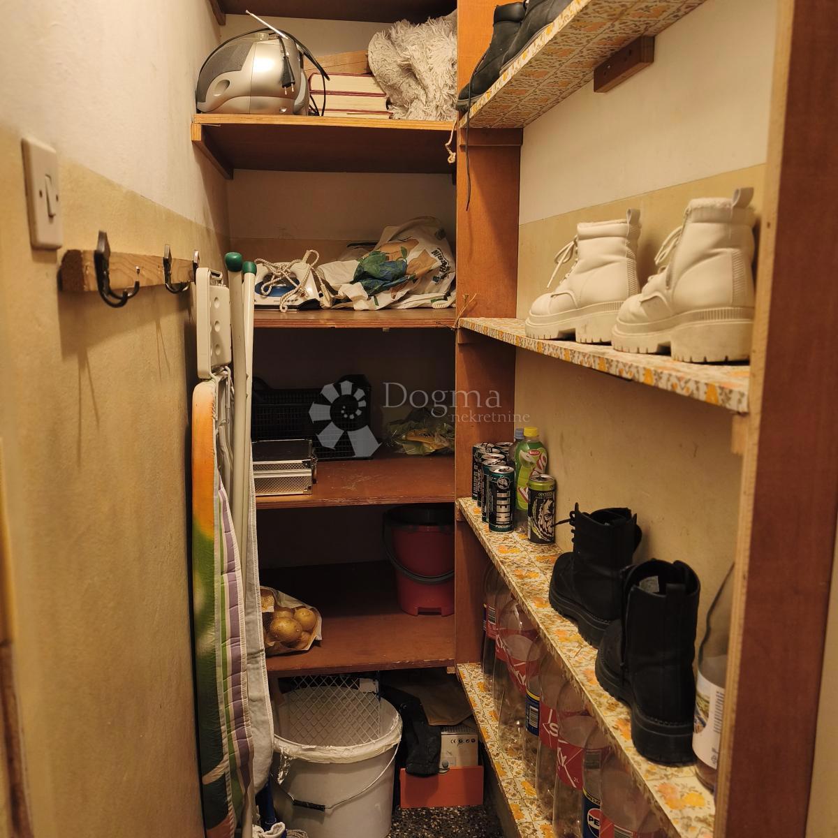 Stanovanje Škurinje, Rijeka, 54m2