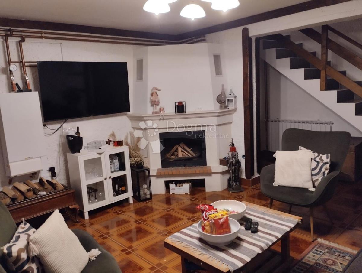 Hiša Grbajel, Delnice, 100m2