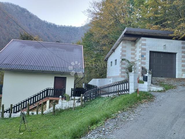 Hiša Grbajel, Delnice, 100m2