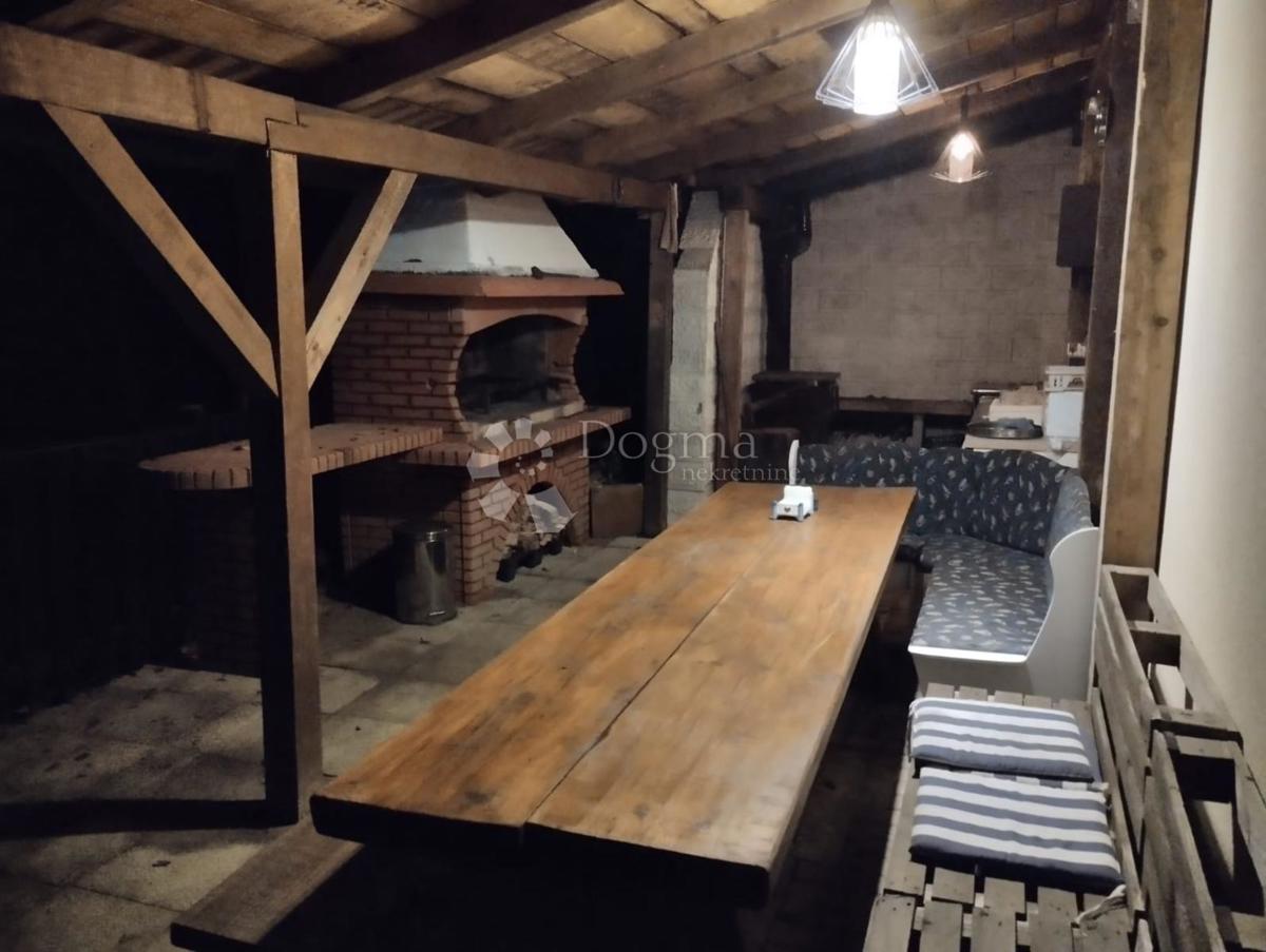 Hiša Grbajel, Delnice, 100m2