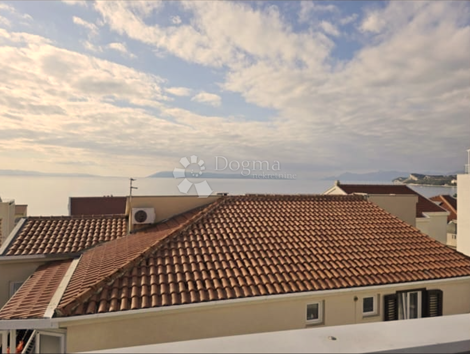 Hiša Tučepi, 382,31m2