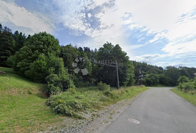 Zazidljivo zemljišče Vrata, Fužine, 1.914m2