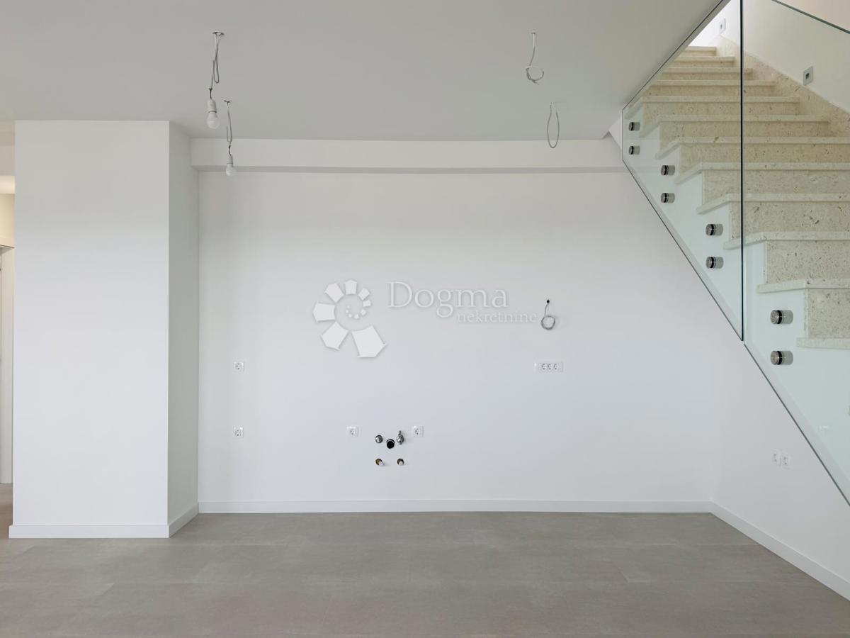 Stanovanje Diklovac, Zadar, 155,37m2