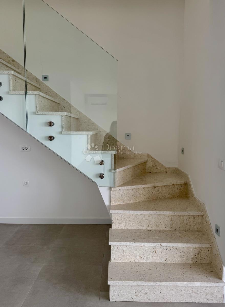 Stanovanje Diklovac, Zadar, 155,37m2