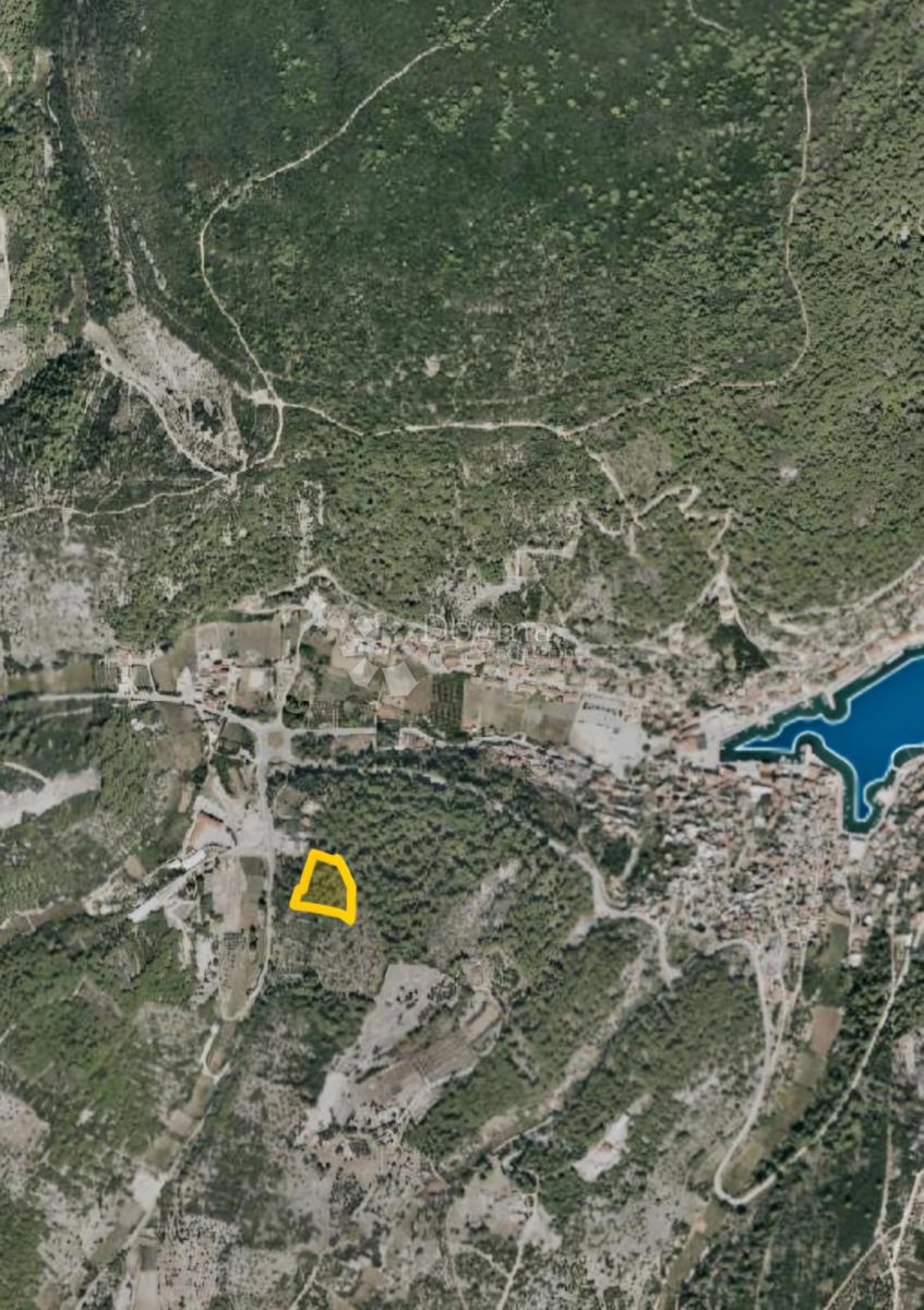 Zazidljivo zemljišče Pučišća, 5.291m2