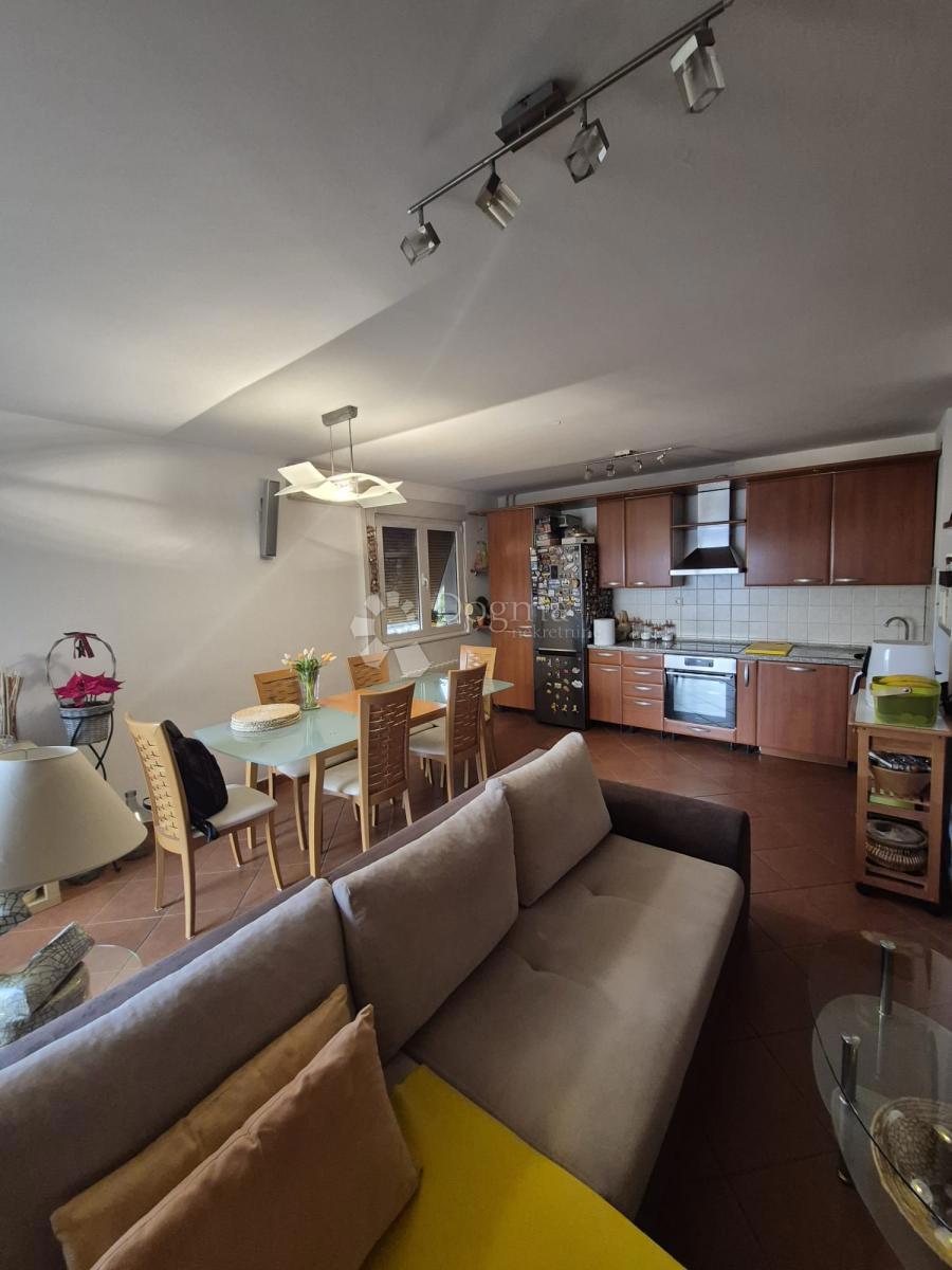 Stanovanje Gornja Vežica, Rijeka, 69,51m2