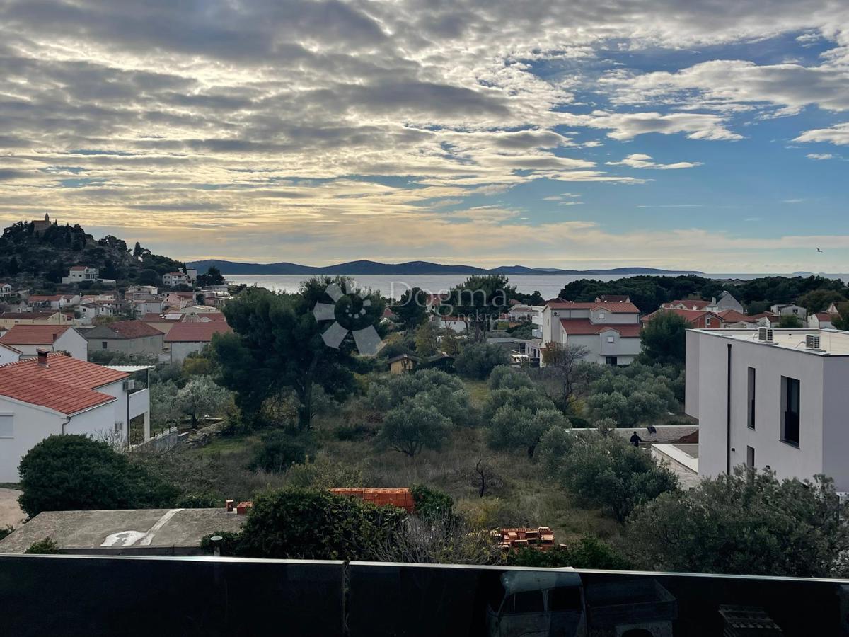 Hiša Tribunj, 243,70m2