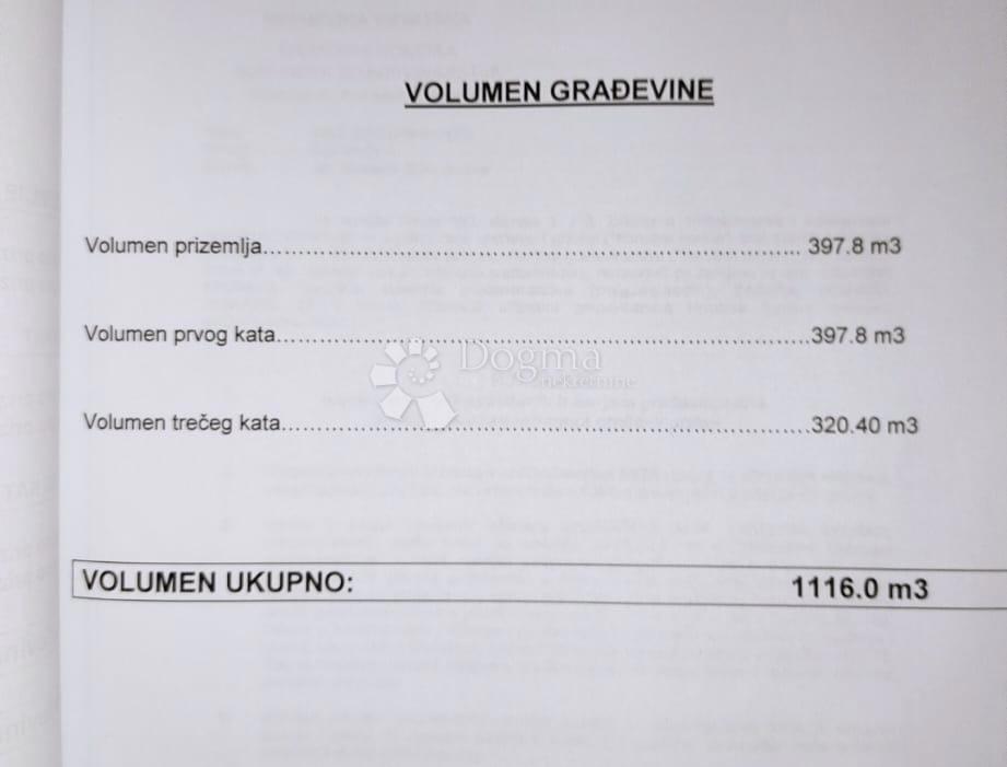 Hiša Podstrana, 360,94m2